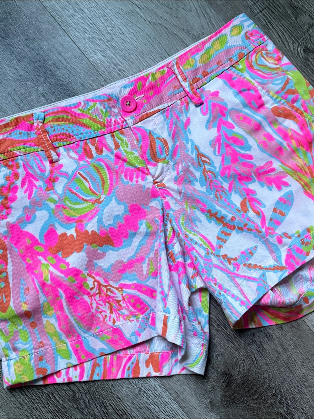 Lilly Pulitzer Callahan Women's Chino Shorts Size 4 Floral Twill Cotton 0191